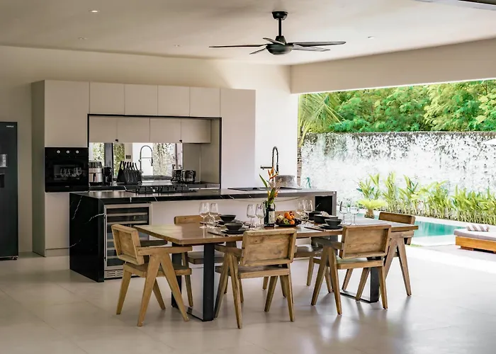 Villa Airies Zen 3br Luxury 10m Pool - Uluwatu