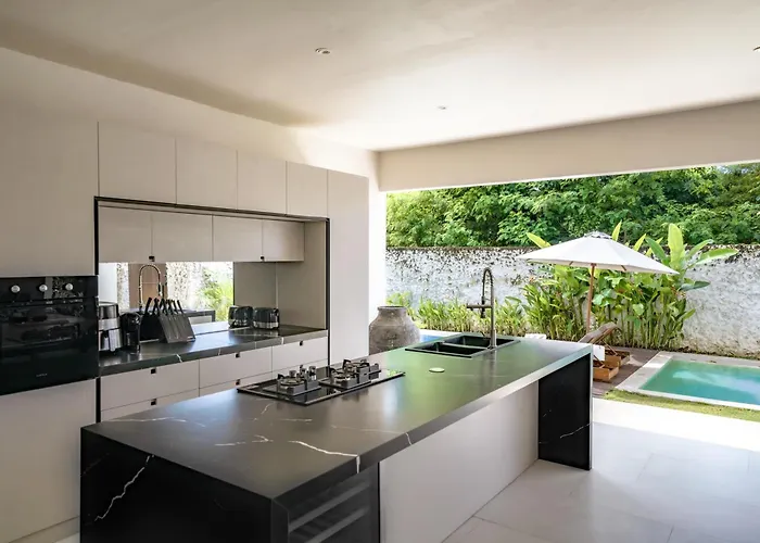 Villa Airies Zen 3br Luxury 10m Pool - Uluwatu